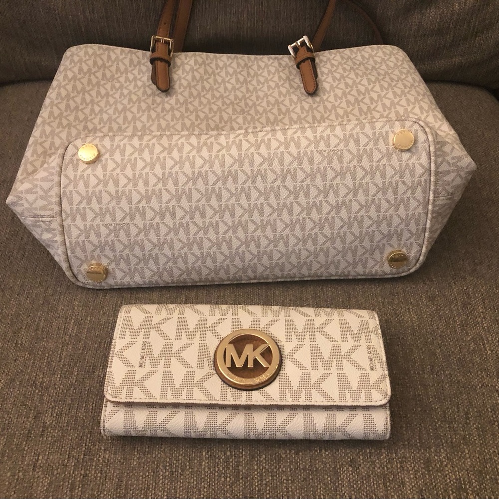 👜 Michael Kors NS Jet Set with matching Fulton Wallet - Picture 3 of 14